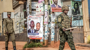 Presidente de Uganda garante s&eacute;timo mandato em clima de intimida&ccedil;&atilde;o