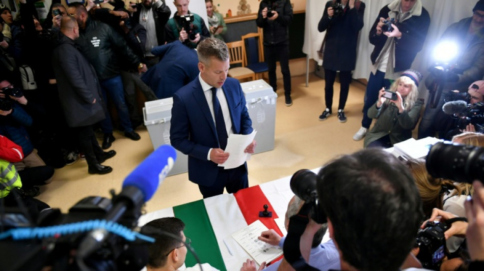 Premi&ecirc; Orb&aacute;n reconhece 'dolorosa' derrota para Magyar nas legislativas na Hungria