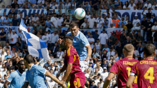 Il derby Roma-Lazio anticipato a domenica alle 12