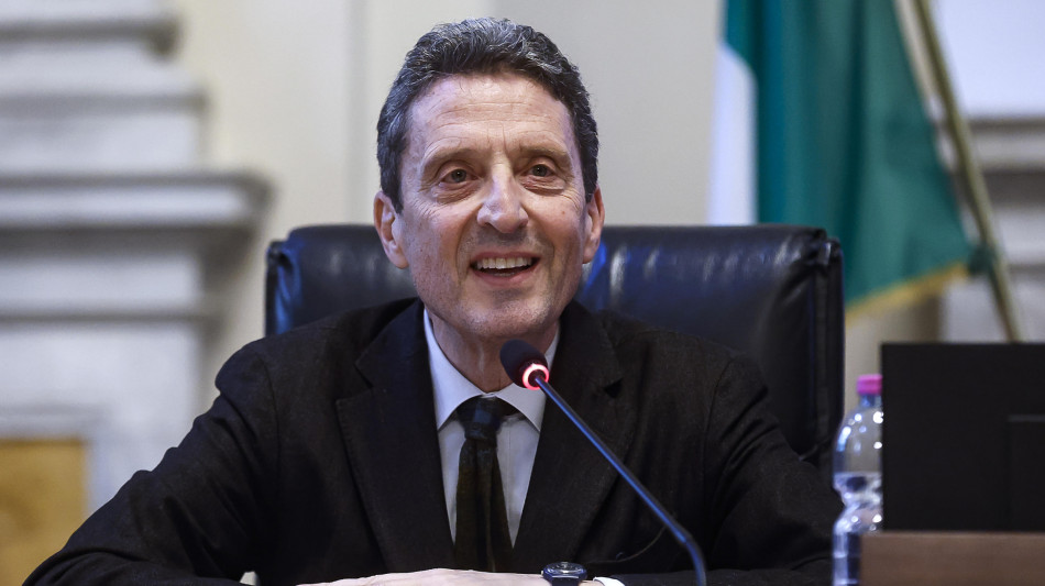 Buttafuoco, 'l'arte &egrave; pi&ugrave; potente di ogni prepotenza'