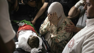 "No puede ser un error", dice un palestino al enterrar a su beb&eacute; muerto por tiros israel&iacute;es