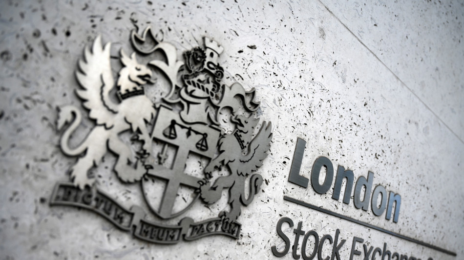 Borsa: l'Europa conclude in negativo, Londra -1,6%