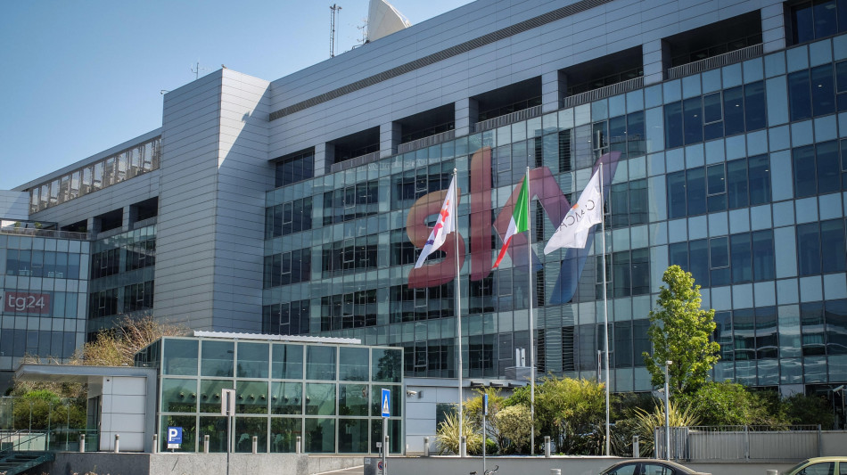 Mor&igrave; bloccato a terra, assolti due vigilantes a Milano