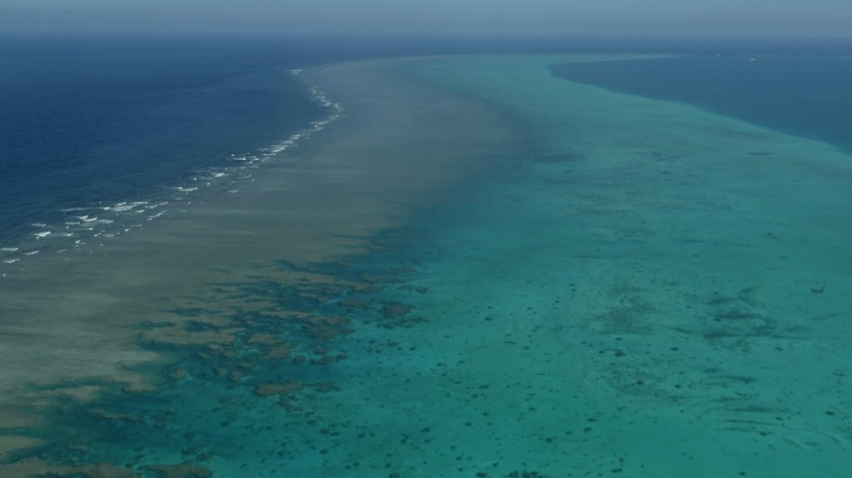 Filipinas protesta contra el plan chino de crear una reserva natural en un arrecife en disputa