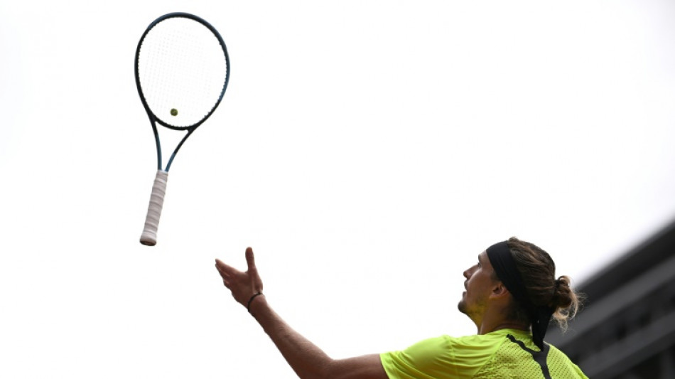 Atual vice-campeão, Zverev avança sem sustos em Roland Garros