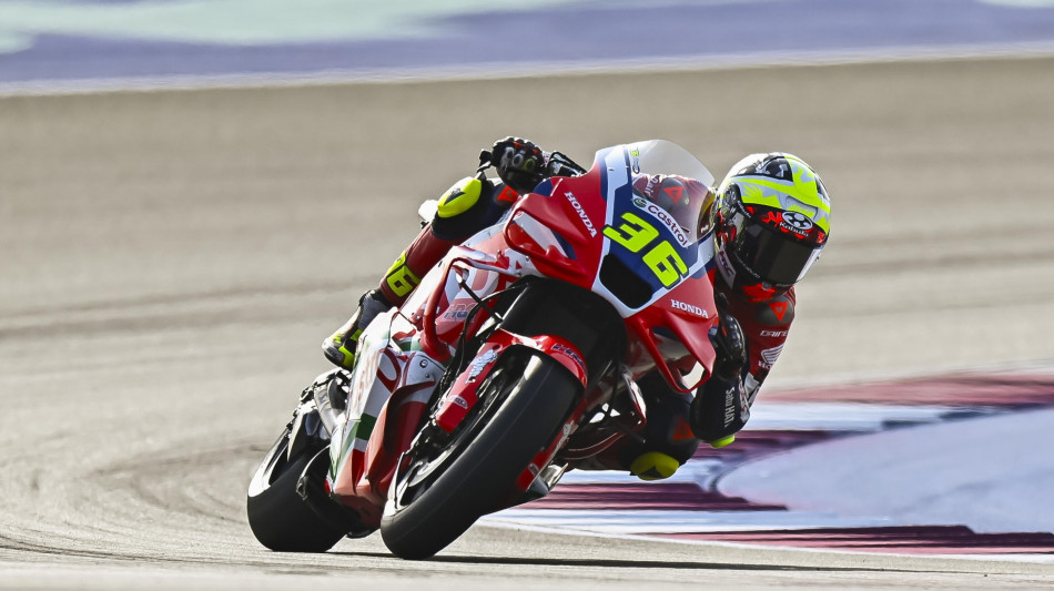 MotoGP: warm up bagnato a Le Mans, Mir il più veloce