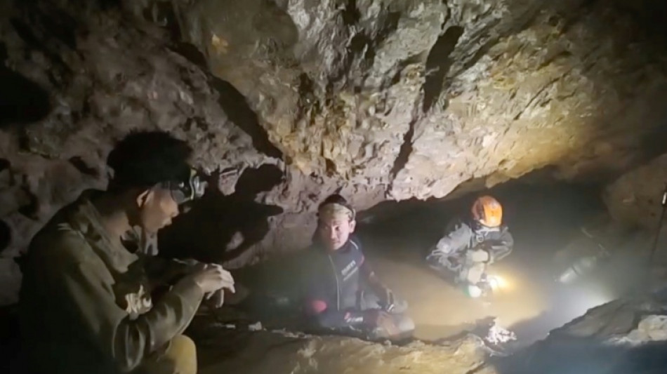 Suspenden la b&uacute;squeda de los dos &uacute;ltimos hombres atrapados en una cueva en Laos