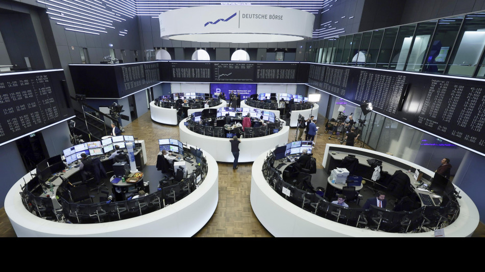Borsa: l'Europa apre positiva, Francoforte sale dello 0,4%