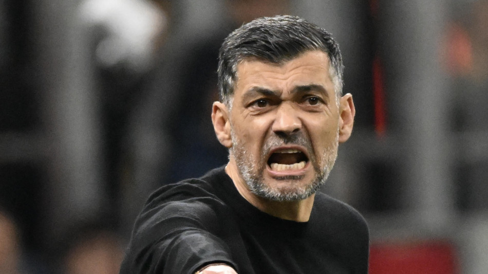 Calcio: Concei&ccedil;ao 'perplesso da chi parla, decido io chi gioca'