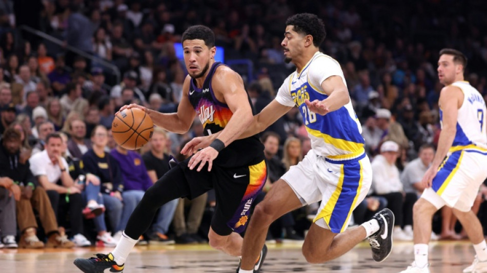 NBA: Phoenix enchaîne contre Indiana, Toronto domine Cleveland