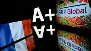 Un mois après avoir abaissé la note française, S&P s'abstient d'une nouvelle décision