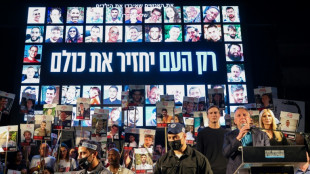 "Por fin sentimos esperanza" de un retorno de los rehenes israelíes celebra multitud en Tel Aviv