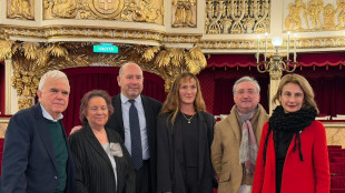 Partenope di Morricone, prima d'artista firmata Beecroft