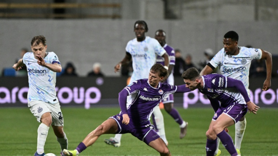 Inter's Serie A lead cut to six with Fiorentina draw, Como march on