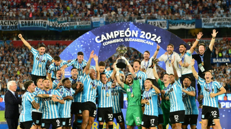 Cruzeiro perde para Racing (3-1) e é vice da Sul-Americana