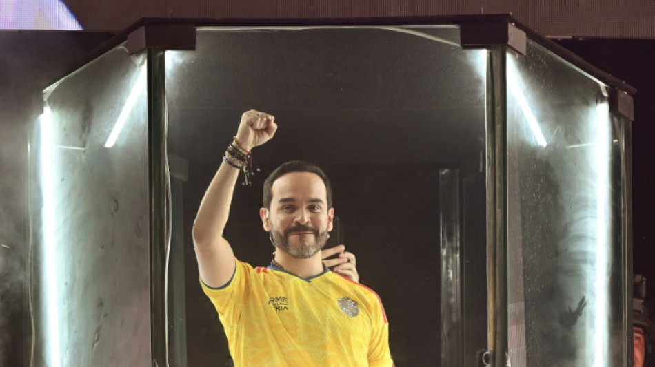 Presidente eleito de extrema direita celebra in&iacute;cio de 'nova era' na Col&ocirc;mbia