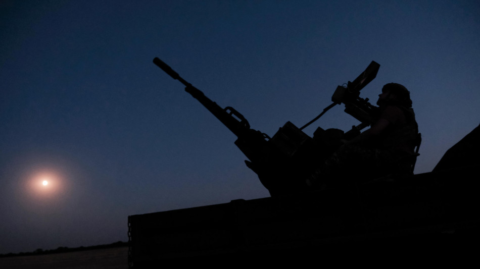 Kiev, 'risposta forte a Mosca o missili ancora più lontano'