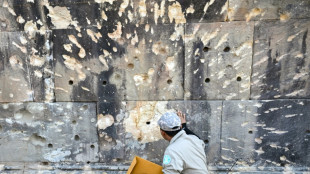 Cambodge : les stigmates de r&eacute;cents combats constellent les murs mill&eacute;naires du temple de Preah Vihear