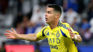 Cristiano Ronaldo renova com o Al-Nassr até 2027