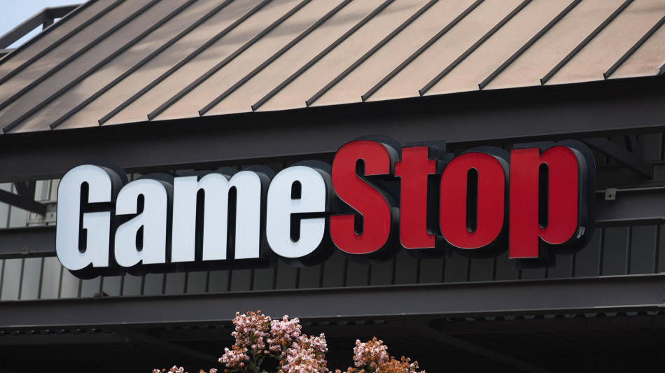GameStop offre 56 miliardi per Ebay, 'sar&agrave; rivale di Amazon'