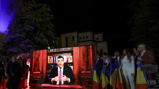 Simion, 'il popolo rumeno ha parlato e si è sollevato'
