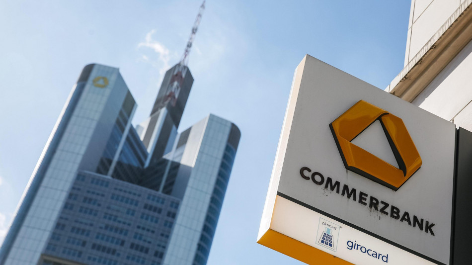 La Germania respinge l'offerta di Unicredit per Commerz