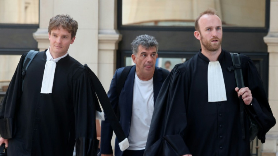 "Je me suis demand&eacute; si j'allais mourir", t&eacute;moigne une ancienne compagne de St&eacute;phane Plaza, rejug&eacute; pour violences conjugales