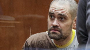 Usa, rinviata udienza preliminare per Nick Reiner accusato omicidio dei genitori