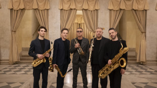 Fabrizio Bosso e il Quartetto Saxofollia in concerto al festival itinerante Crossroads