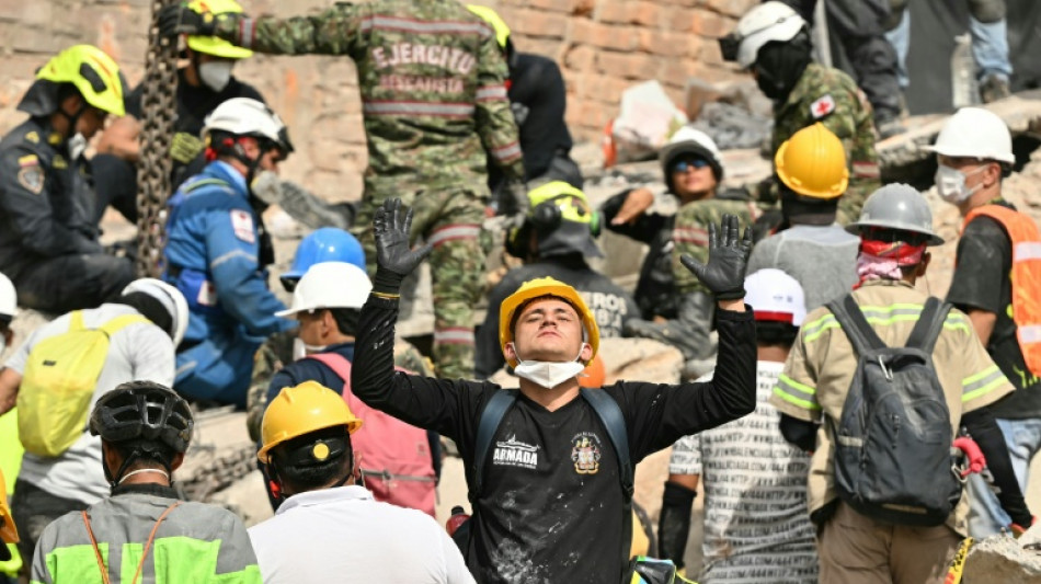Col&ocirc;mbia esgota prazo crucial para encontrar sobreviventes de terremoto