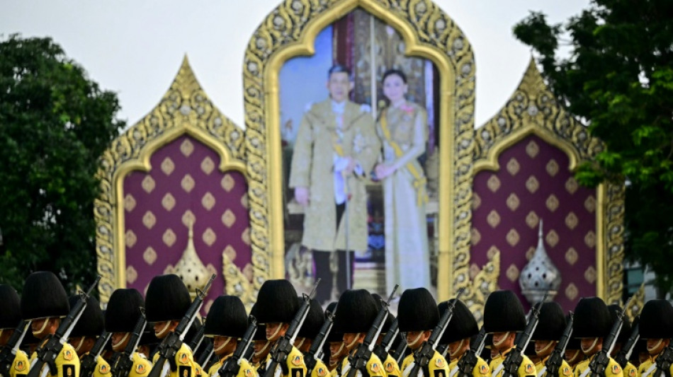 Tha&iuml;lande: 18 mois de prison pour un commentaire Facebook sur la monarchie