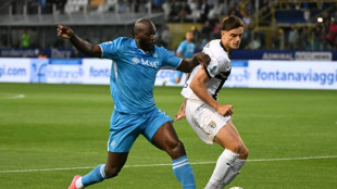 Liverpool contrata zagueiro italiano Leoni, de 18 anos