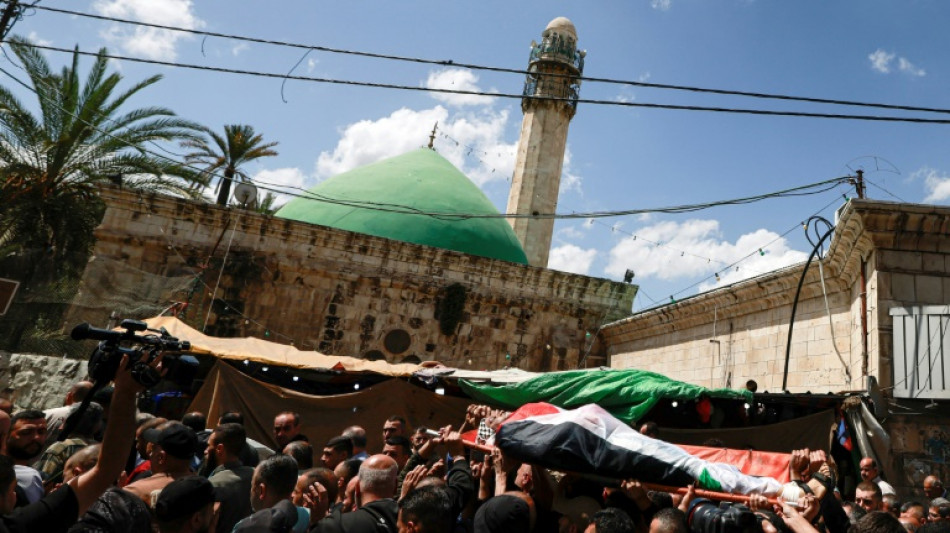Soldados israelíes matan a un adolescente palestino que les lanzó piedras en Cisjordania
