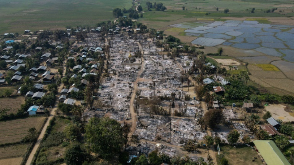 El ej&eacute;rcito birmano, acusado de incendiar cientos de casas en el norte del pa&iacute;s