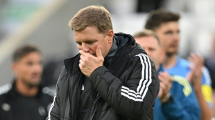 Howe takes blame for Newcastle's travel sickness