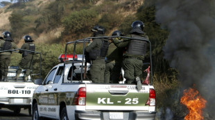Policiais morrem em confrontos com apoiadores de Morales na Bolívia
