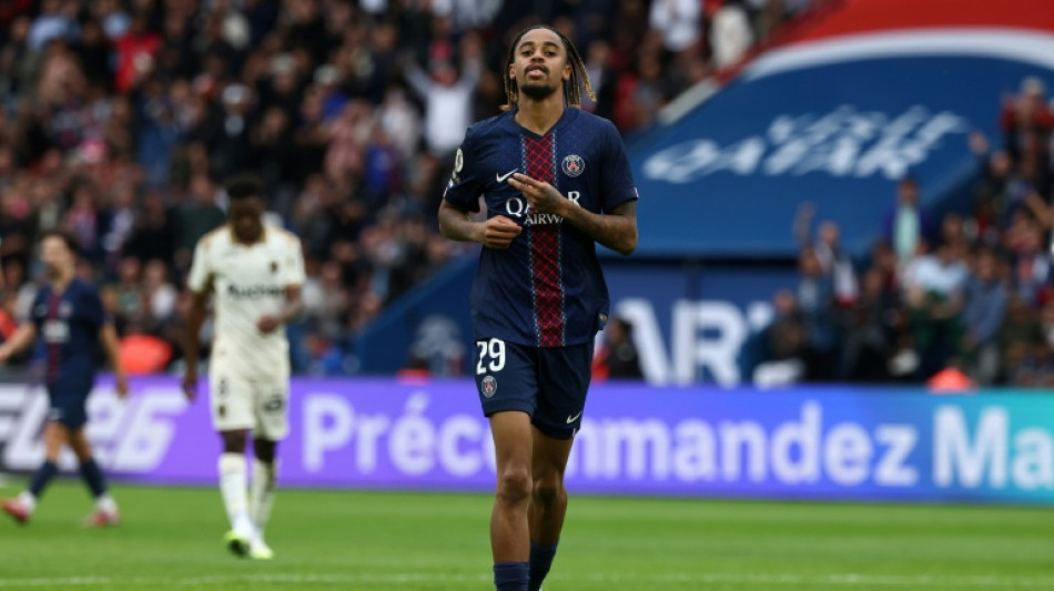 PSG vence Lens antes de estreia na Champions; irmão de Mbappé marca em vitória do Lille