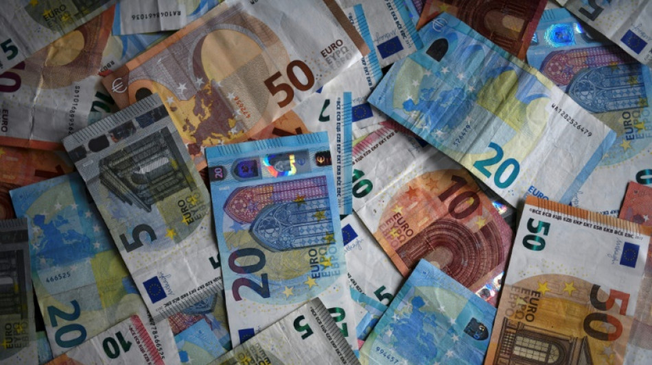 Reall&ouml;hne sinken wegen hoher Inflation im Sommer um fast sechs Prozent
