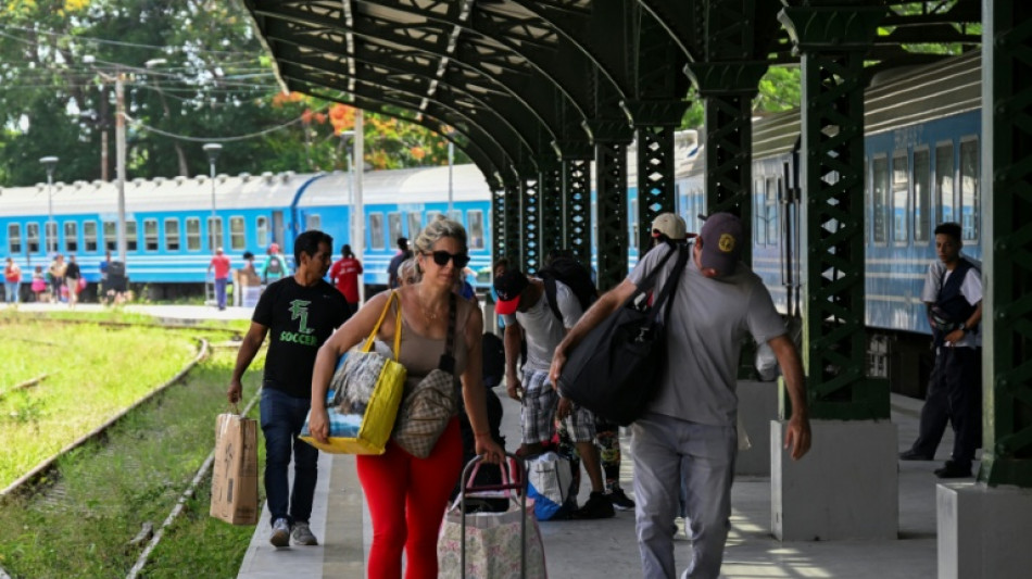 Restri&ccedil;&otilde;es dr&aacute;sticas ao transporte p&uacute;blico entram em vigor em Cuba