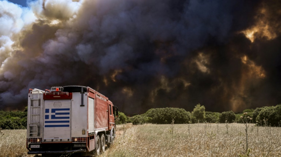 Grèce: "journée difficile" sur le front des incendies, selon les pompiers