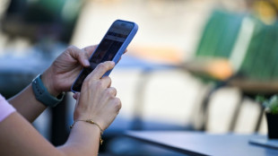 Hessens Innenminister Poseck fordert Handyortung zu Absicherung von Abschiebungen