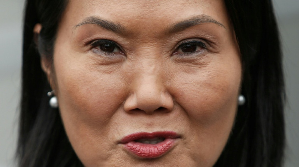 Keiko Fujimori alcan&ccedil;a vantagem irrevers&iacute;vel na elei&ccedil;&atilde;o peruana