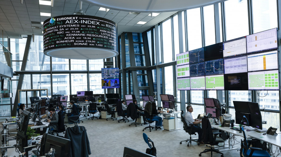Borsa: l'Europa apre debole con i timori per il Medio Oriente