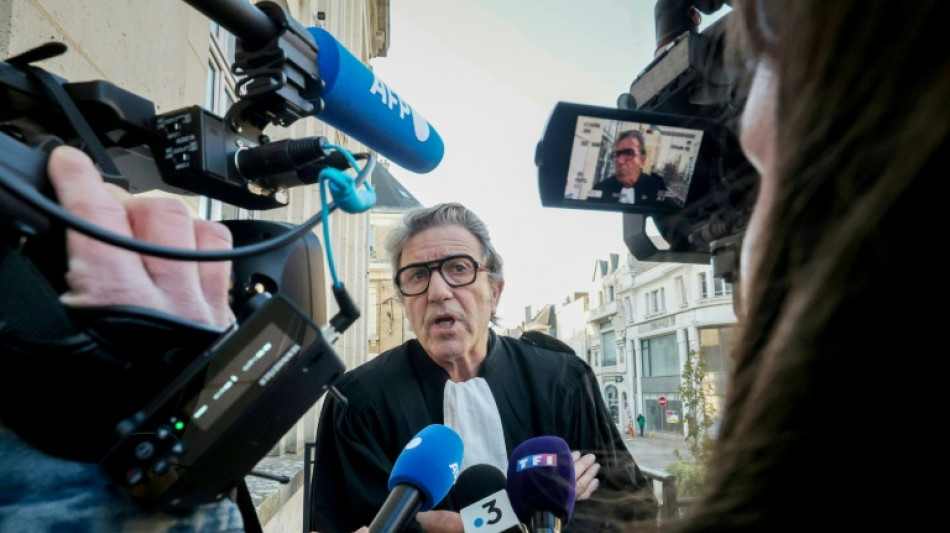 Elisa Pilarski tu&eacute;e par morsures canines: le proc&egrave;s de son conjoint s'est ouvert