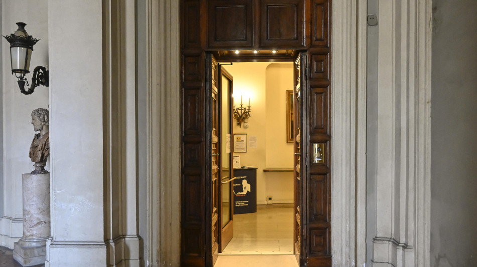 Abi, salgono investimenti delle banche per sicurezza filiali