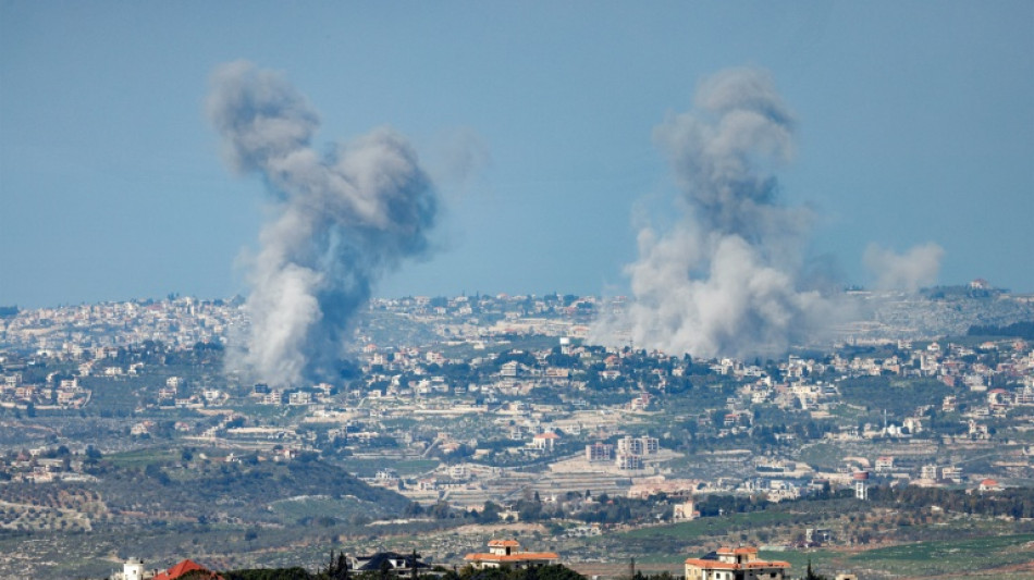 L'Iran sous le feu isra&eacute;lo-am&eacute;ricain, "trop tard" pour discuter selon Trump