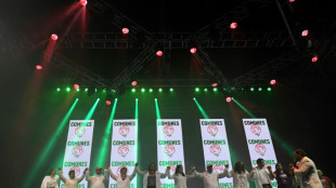 Ex-Farc reafirmam 'compromisso' com a paz em despedida como partido pol&iacute;tico na Col&ocirc;mbia