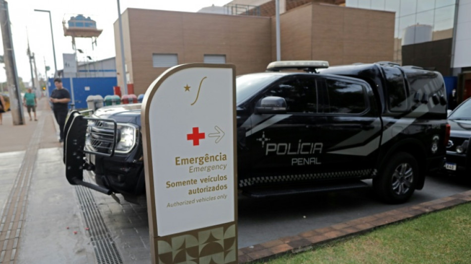 Bolsonaro pasará la noche en el hospital tras sentirse mal