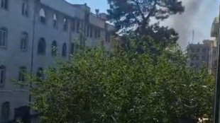 Protezione civile Teheran, 'pioggia acida, rimanere in casa'