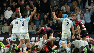 Five-try Bayonne stun champions Toulouse to go top in France